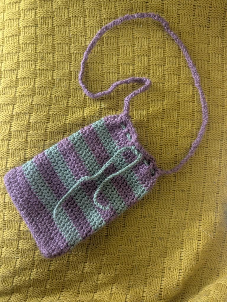 CROCHET PATTERN Small Beginner Friendly Festival Essentials Bag