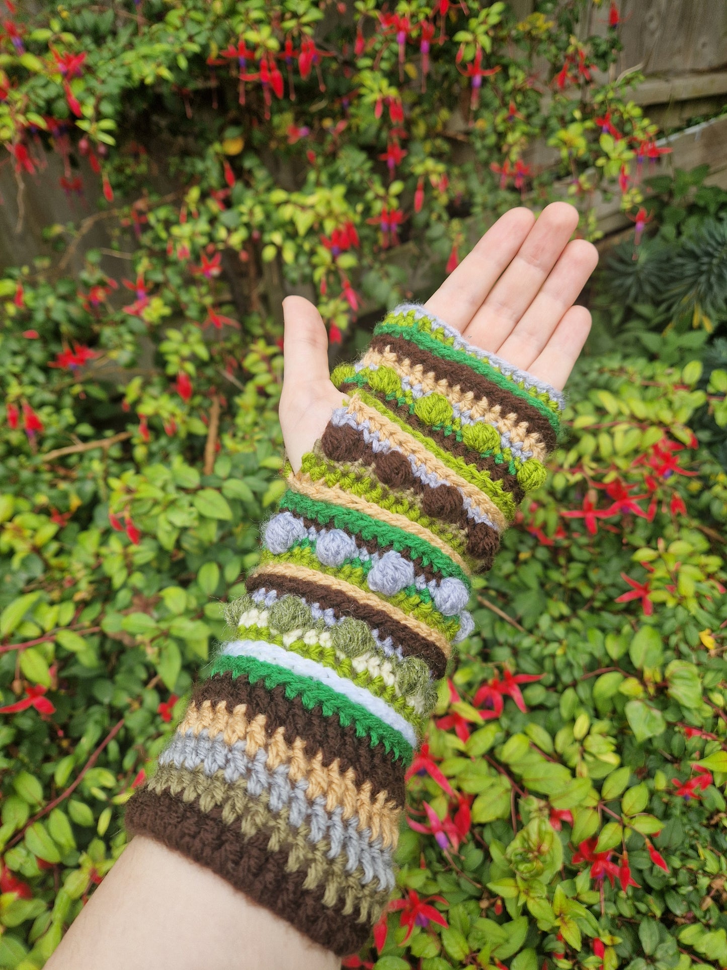 Crochet Handwarmers/fingerless gloves Green x Browns OOAK