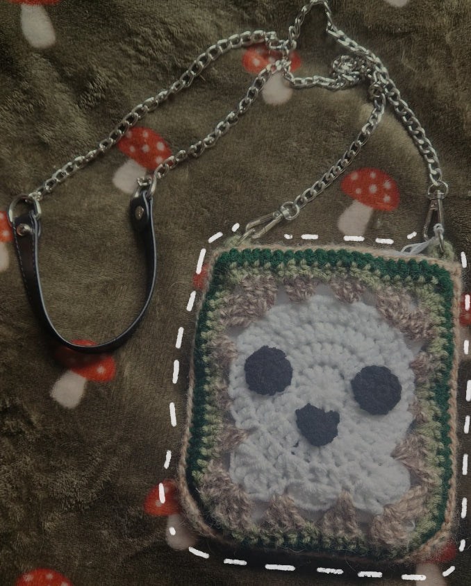Crochet Skull Small Cross Body Bag With Removeable Chain Strap